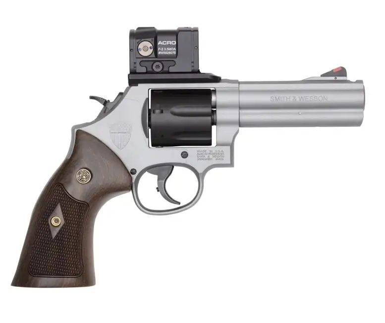 SMITH & WESSON MODEL 686 PLUS SPEC SERIES R 357MAG REVOLVER 4.12" ACRO P-2 TITANIUM, 7RD